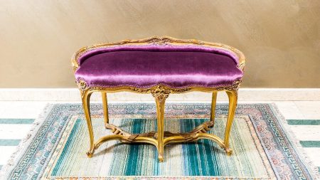 Louis XV Banquette
