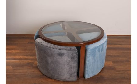 closed coffee table with 4 ottoman